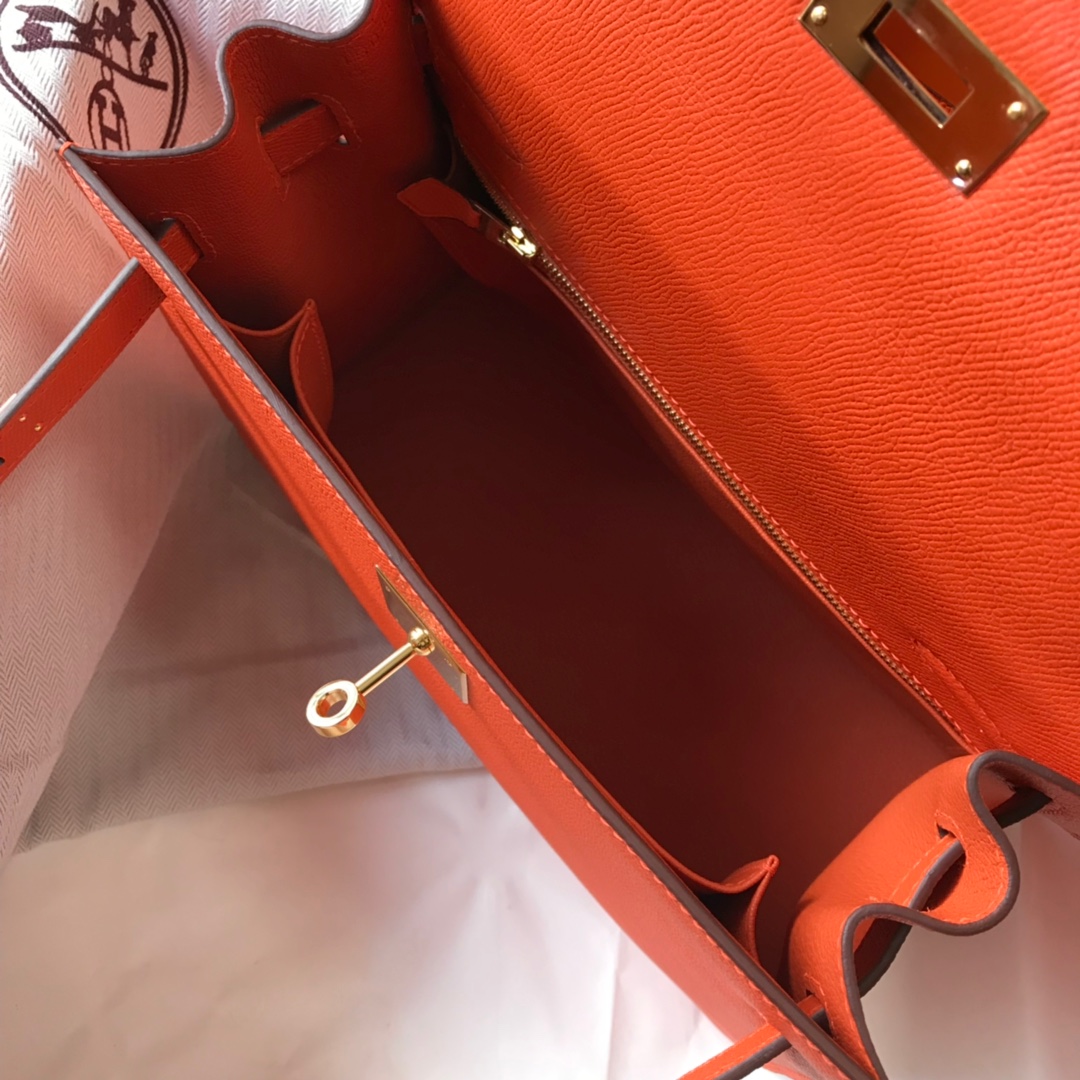 Hermes Kelly 32cm Handbag Shoulder Bag in Feu Orange Epsom Leather